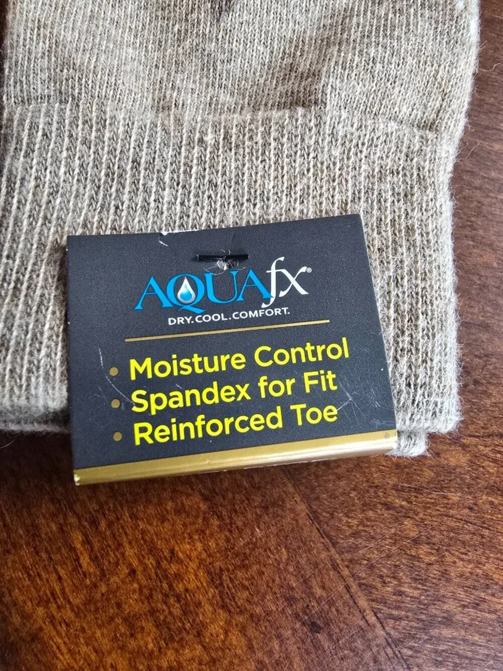 Signature Gold by GoldToe Men's Argyle Socks - Tan - Moisture Control - NWT
